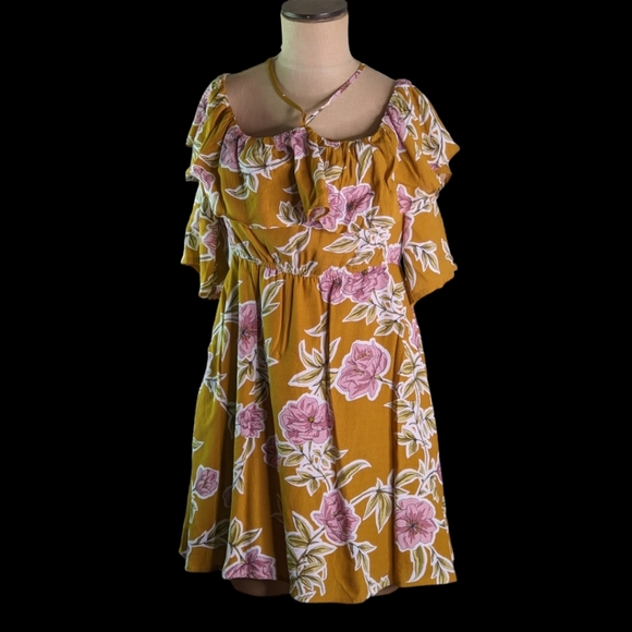 Revolve Cupcakes & Cashmere Fonda Floral Off Shoulder Dress, M , NWT - Picture 2 of 5